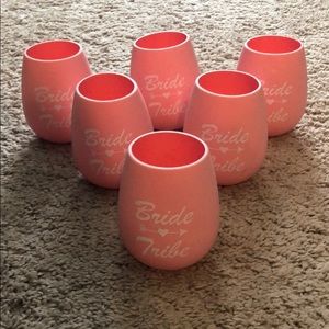 NWOT Silicone bride tribe wine glass set of 6